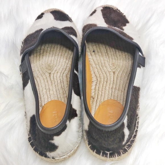 Gucci Cow Printed Calf Hair Espadrille Flats - Picture 5 of 8